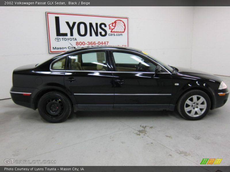 Black / Beige 2002 Volkswagen Passat GLX Sedan