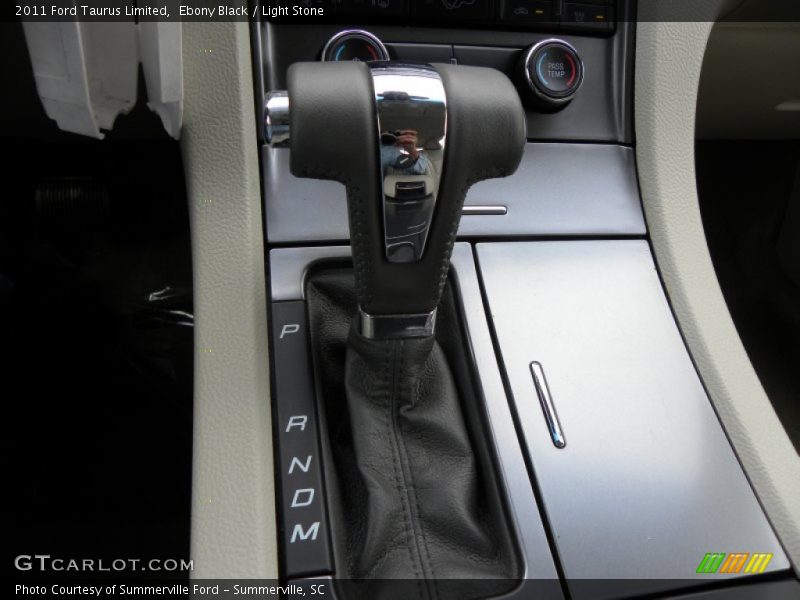 Ebony Black / Light Stone 2011 Ford Taurus Limited