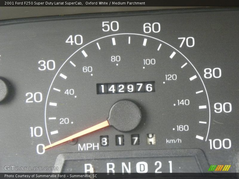 Oxford White / Medium Parchment 2001 Ford F250 Super Duty Lariat SuperCab