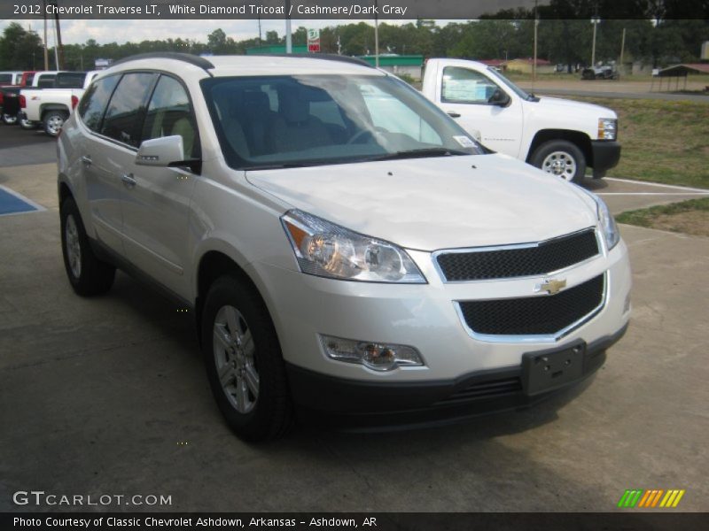 White Diamond Tricoat / Cashmere/Dark Gray 2012 Chevrolet Traverse LT