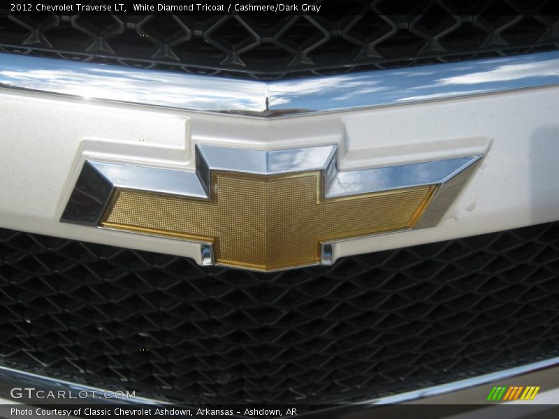  2012 Traverse LT Logo