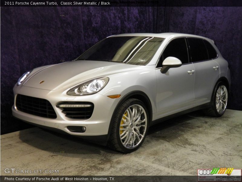 Classic Silver Metallic / Black 2011 Porsche Cayenne Turbo
