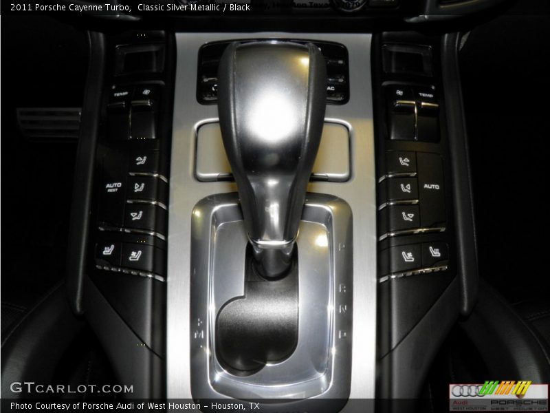 Classic Silver Metallic / Black 2011 Porsche Cayenne Turbo