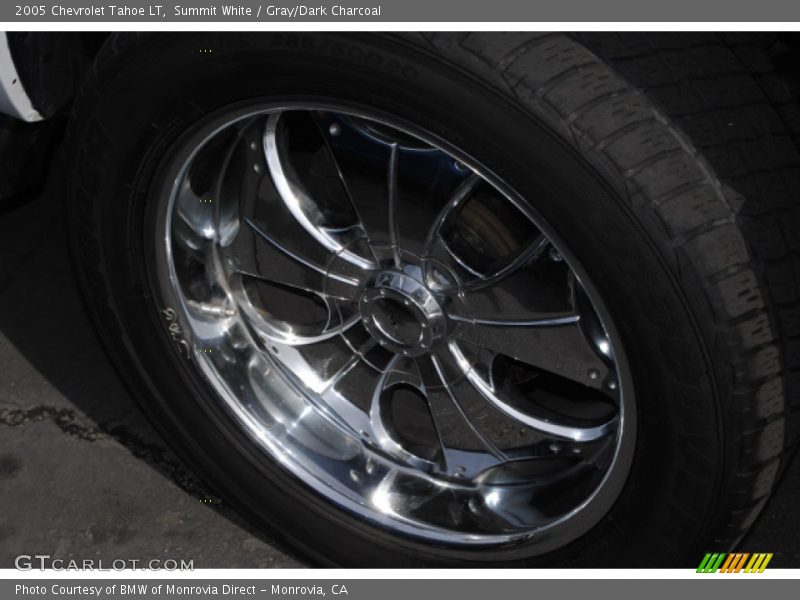 Summit White / Gray/Dark Charcoal 2005 Chevrolet Tahoe LT
