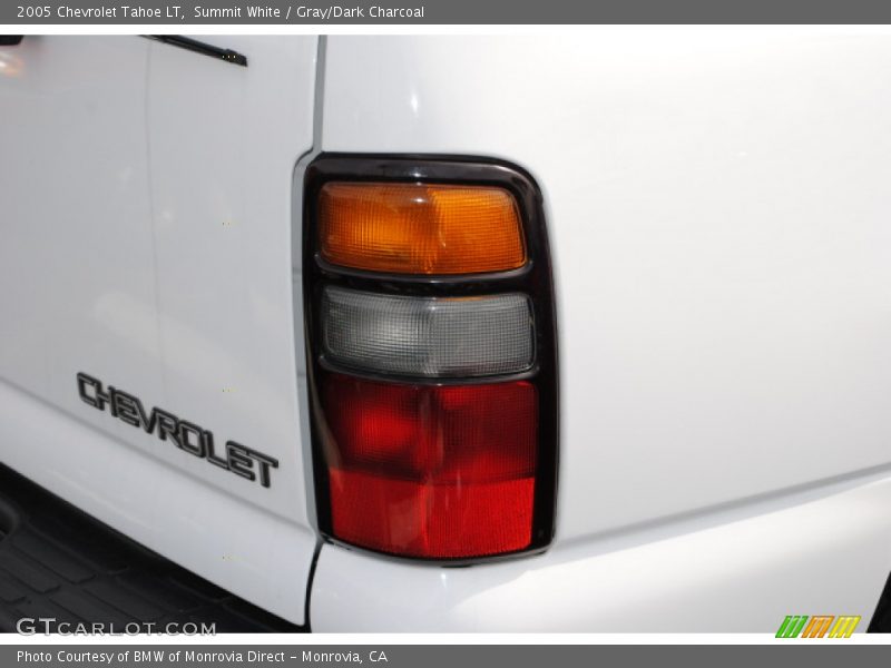 Summit White / Gray/Dark Charcoal 2005 Chevrolet Tahoe LT