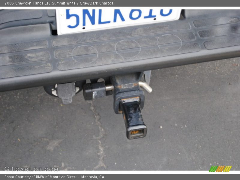 Summit White / Gray/Dark Charcoal 2005 Chevrolet Tahoe LT