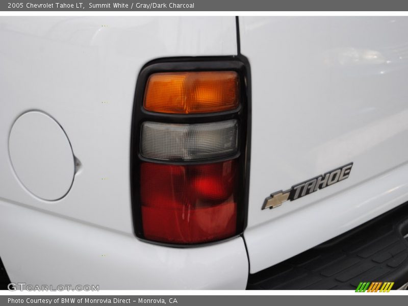 Summit White / Gray/Dark Charcoal 2005 Chevrolet Tahoe LT
