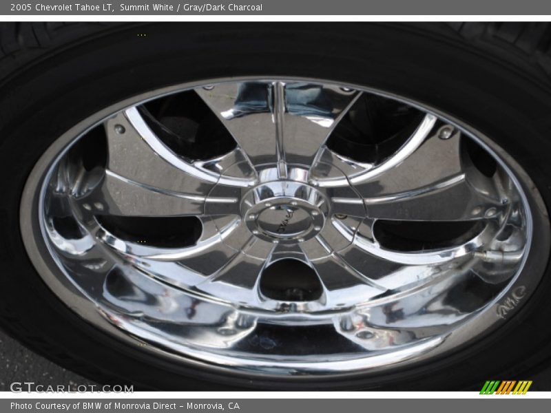 Summit White / Gray/Dark Charcoal 2005 Chevrolet Tahoe LT