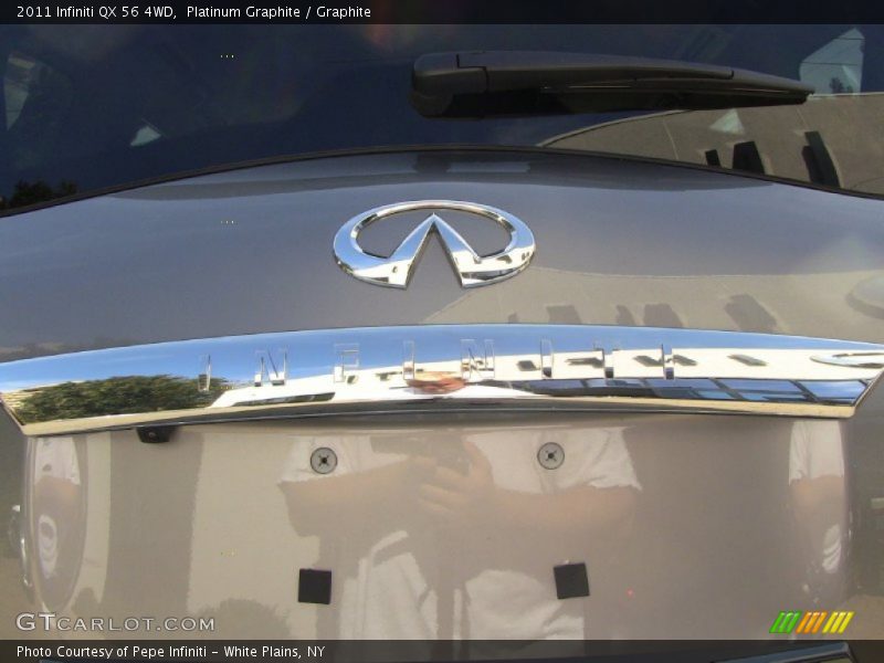 Platinum Graphite / Graphite 2011 Infiniti QX 56 4WD