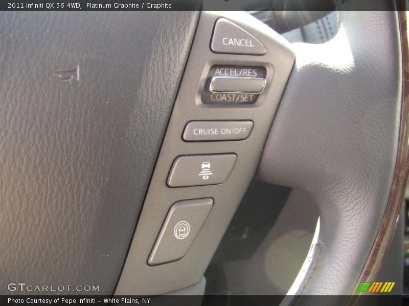 Controls of 2011 QX 56 4WD