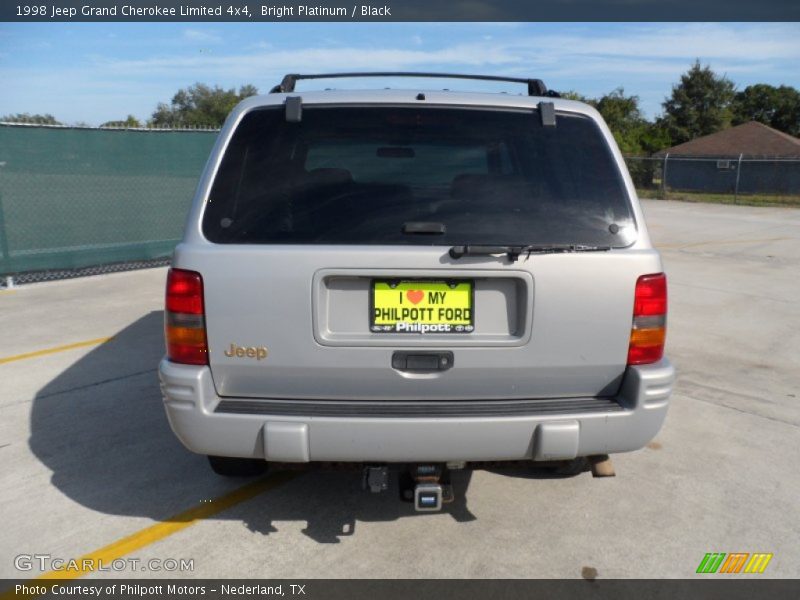 Bright Platinum / Black 1998 Jeep Grand Cherokee Limited 4x4