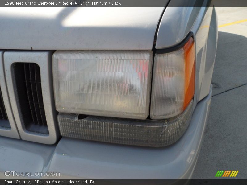 Bright Platinum / Black 1998 Jeep Grand Cherokee Limited 4x4