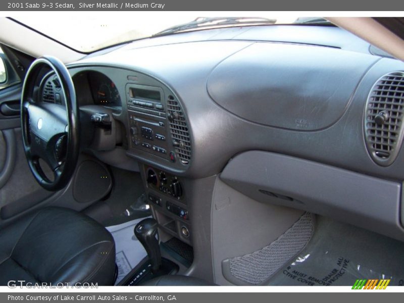 Dashboard of 2001 9-3 Sedan