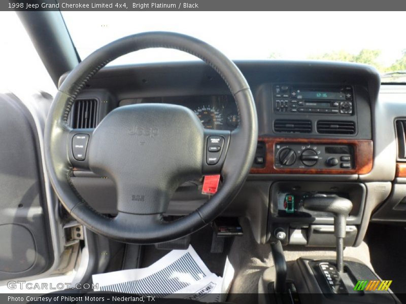 Bright Platinum / Black 1998 Jeep Grand Cherokee Limited 4x4