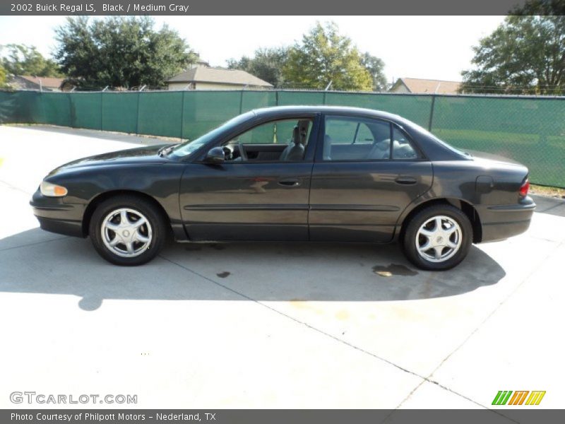 Black / Medium Gray 2002 Buick Regal LS