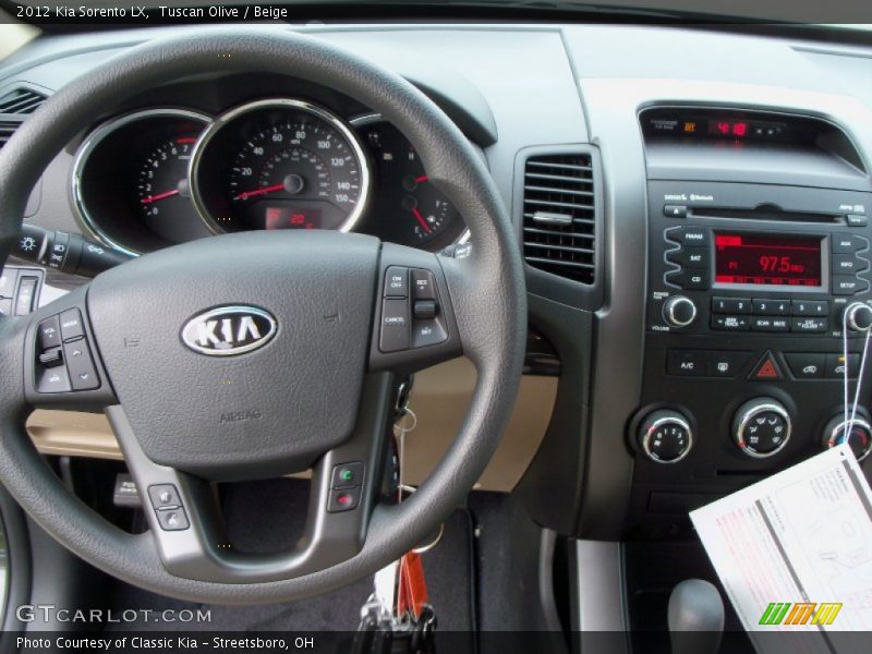 Dashboard of 2012 Sorento LX