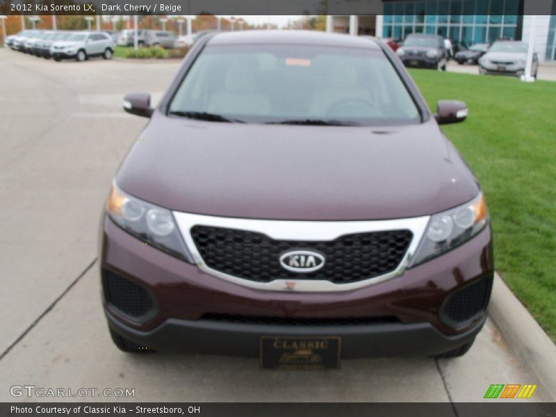 Dark Cherry / Beige 2012 Kia Sorento LX
