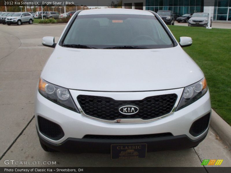 Bright Silver / Black 2012 Kia Sorento LX