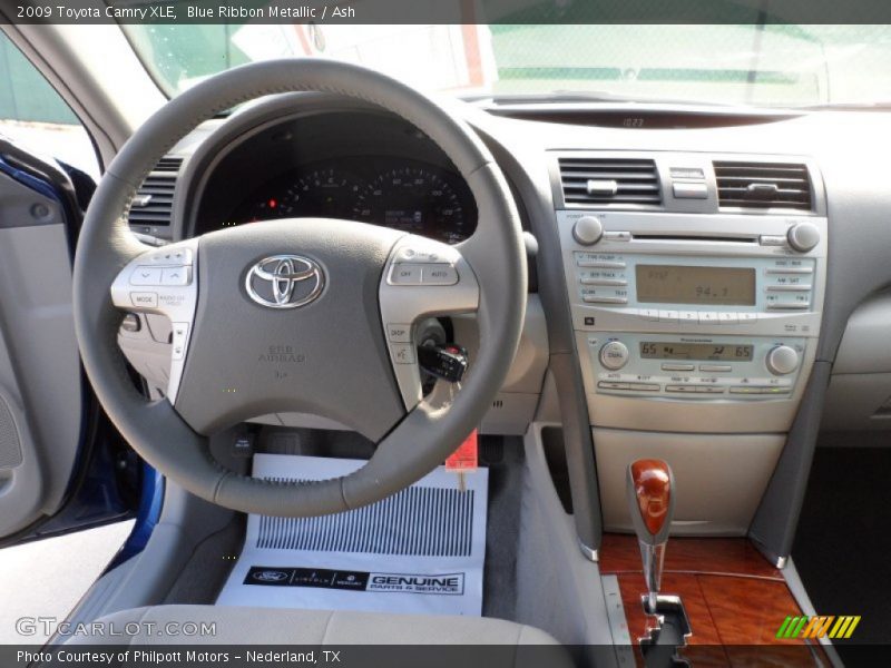 Blue Ribbon Metallic / Ash 2009 Toyota Camry XLE