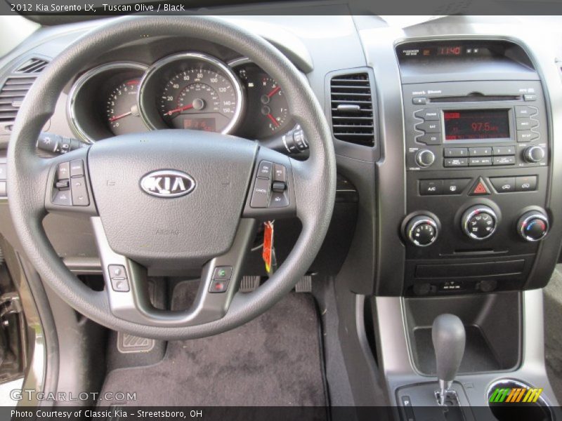 Dashboard of 2012 Sorento LX