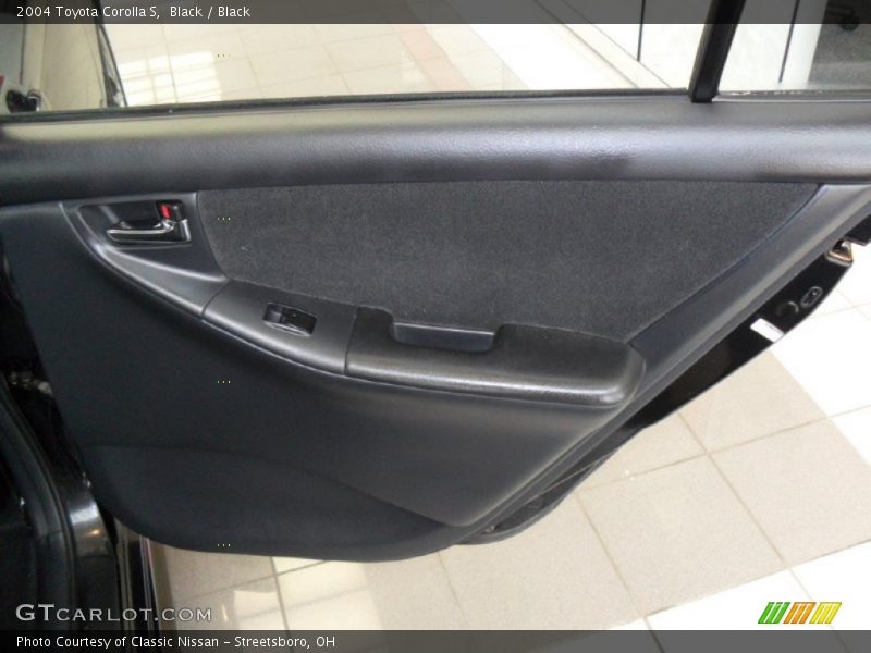 Black / Black 2004 Toyota Corolla S