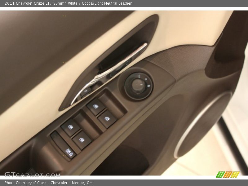 Summit White / Cocoa/Light Neutral Leather 2011 Chevrolet Cruze LT