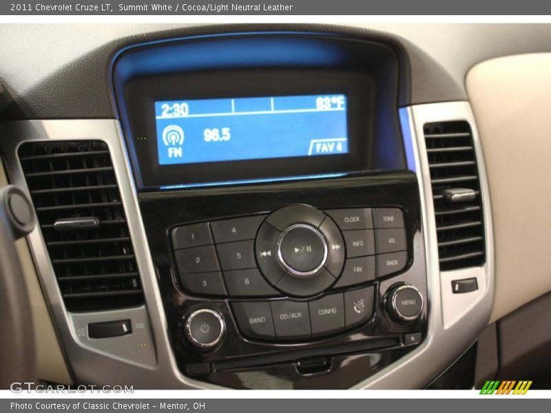 Summit White / Cocoa/Light Neutral Leather 2011 Chevrolet Cruze LT