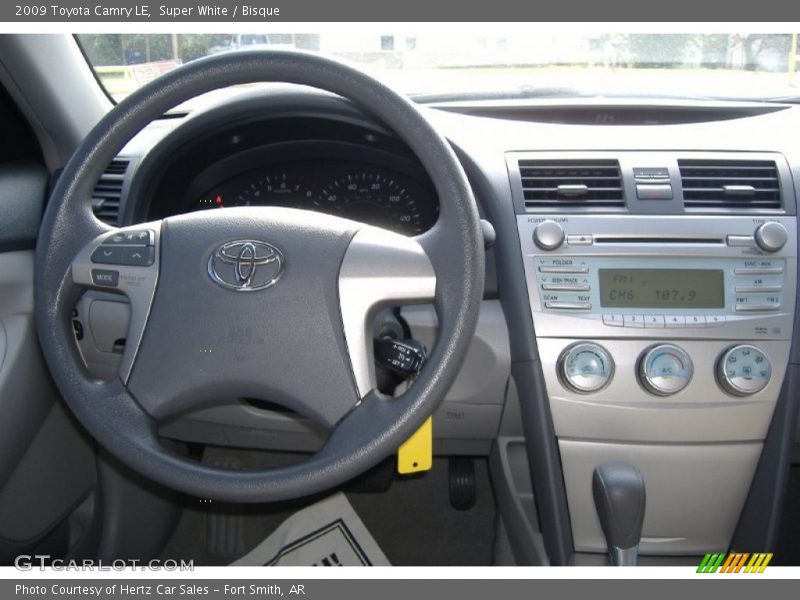 Super White / Bisque 2009 Toyota Camry LE