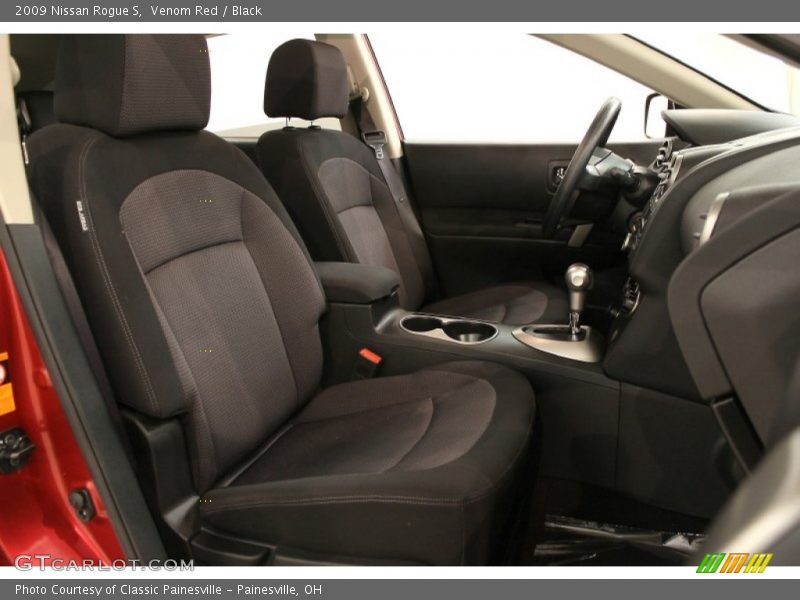 Venom Red / Black 2009 Nissan Rogue S