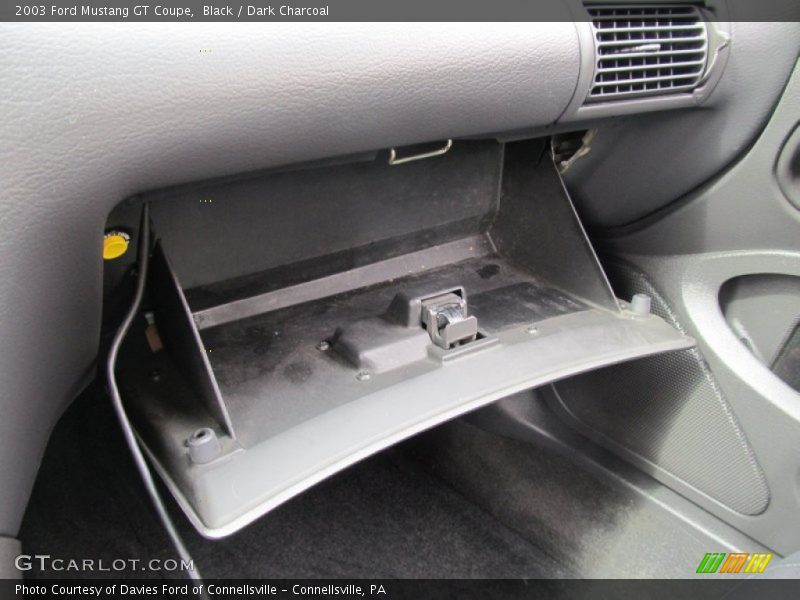 Black / Dark Charcoal 2003 Ford Mustang GT Coupe