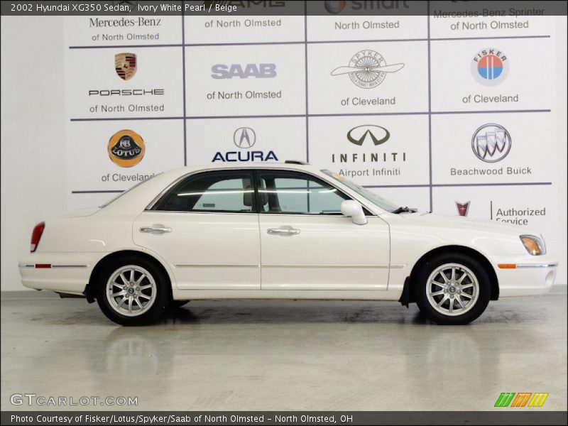 Ivory White Pearl / Beige 2002 Hyundai XG350 Sedan