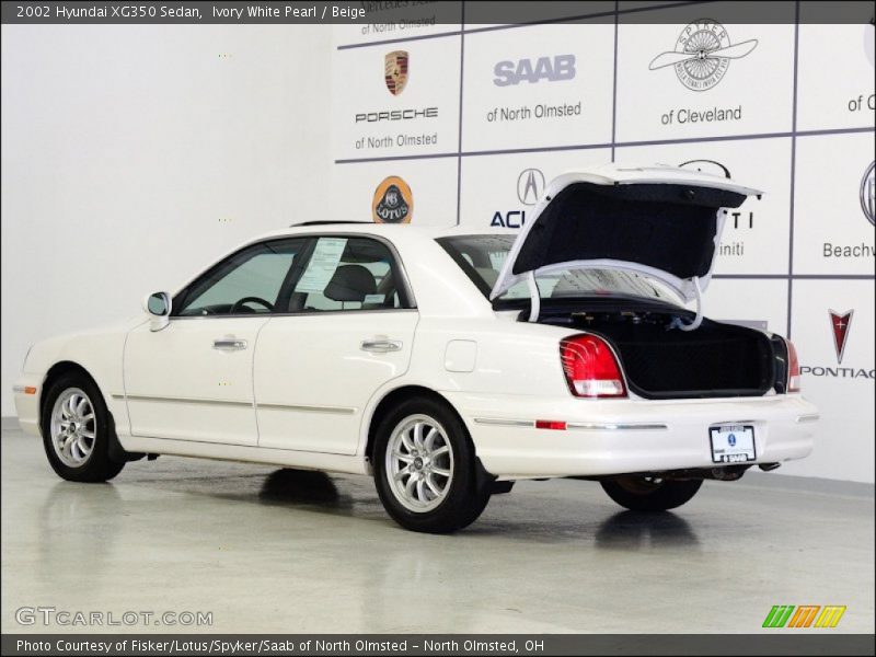 Ivory White Pearl / Beige 2002 Hyundai XG350 Sedan