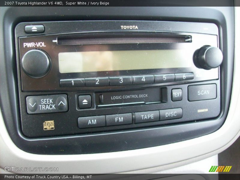 Super White / Ivory Beige 2007 Toyota Highlander V6 4WD