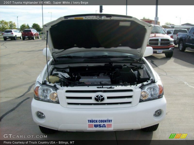 Super White / Ivory Beige 2007 Toyota Highlander V6 4WD