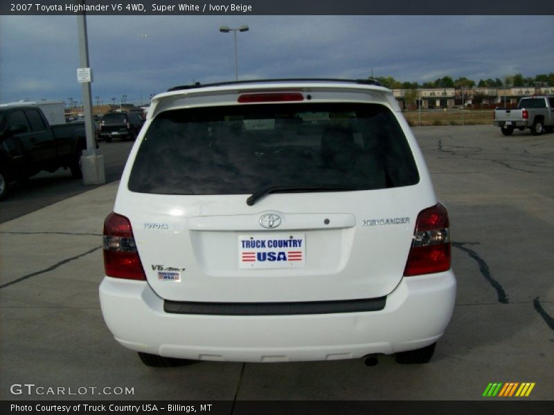 Super White / Ivory Beige 2007 Toyota Highlander V6 4WD