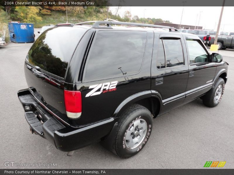 Black / Medium Gray 2004 Chevrolet Blazer LS 4x4