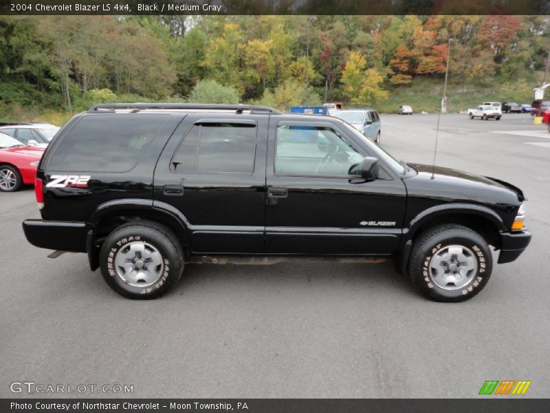 Black / Medium Gray 2004 Chevrolet Blazer LS 4x4