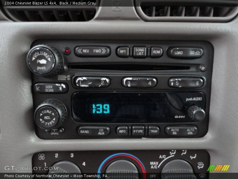 Black / Medium Gray 2004 Chevrolet Blazer LS 4x4