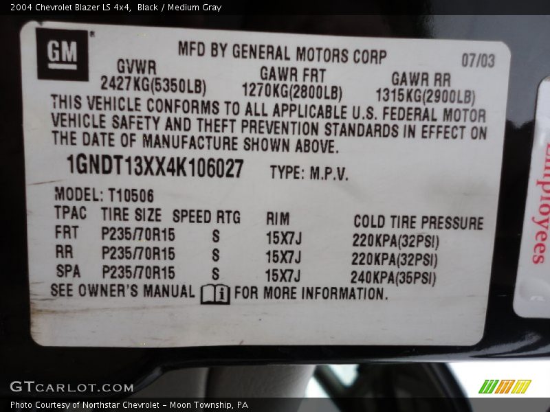 Black / Medium Gray 2004 Chevrolet Blazer LS 4x4