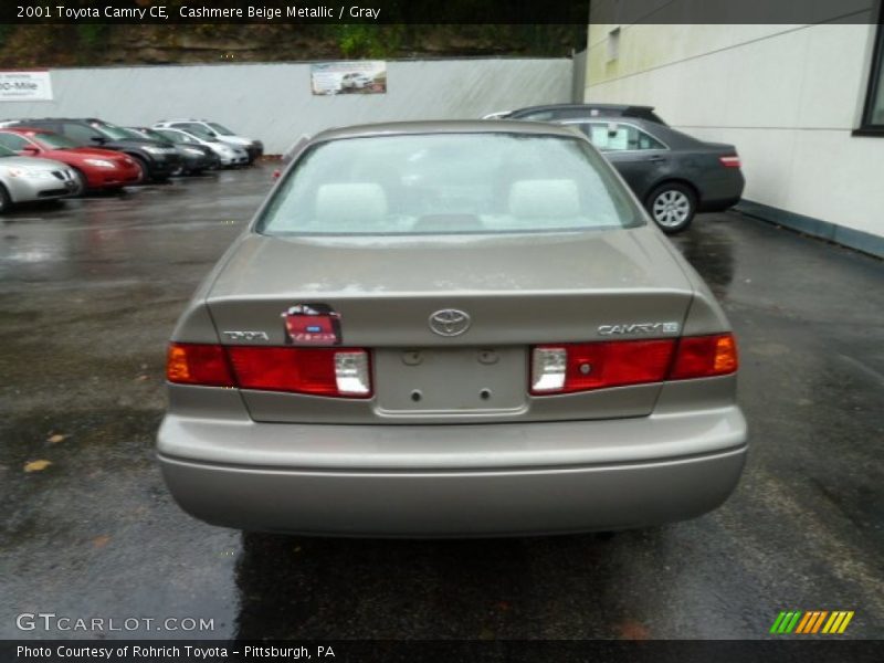 Cashmere Beige Metallic / Gray 2001 Toyota Camry CE