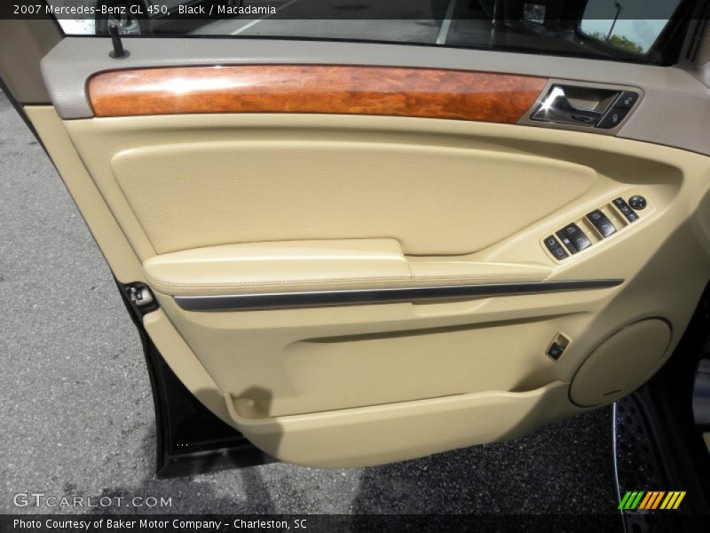 Black / Macadamia 2007 Mercedes-Benz GL 450