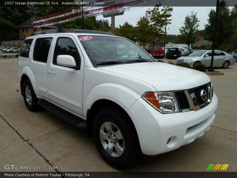 Avalanche White / Desert 2007 Nissan Pathfinder SE 4x4