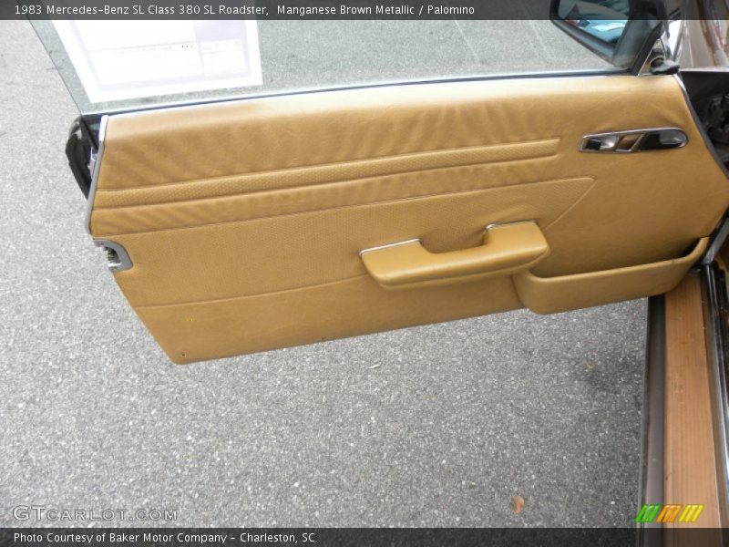 Door Panel of 1983 SL Class 380 SL Roadster