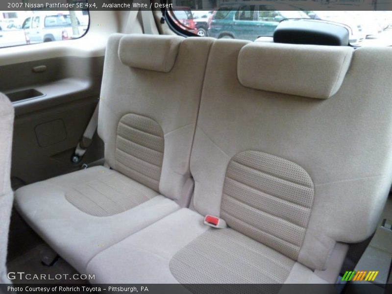 Avalanche White / Desert 2007 Nissan Pathfinder SE 4x4