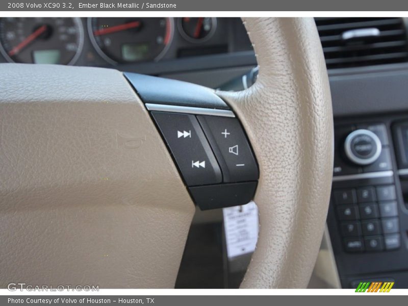 Controls of 2008 XC90 3.2