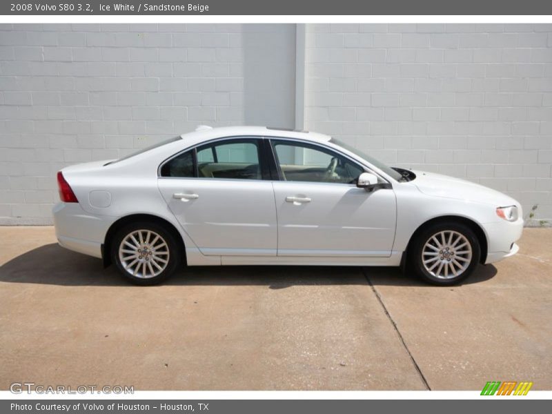 Ice White / Sandstone Beige 2008 Volvo S80 3.2