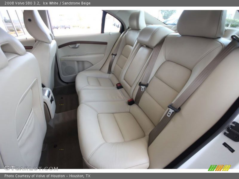 Ice White / Sandstone Beige 2008 Volvo S80 3.2