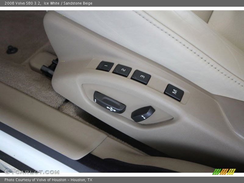 Ice White / Sandstone Beige 2008 Volvo S80 3.2