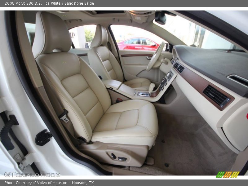 Ice White / Sandstone Beige 2008 Volvo S80 3.2