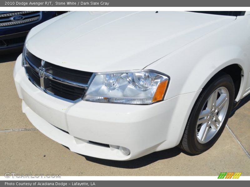Stone White / Dark Slate Gray 2010 Dodge Avenger R/T
